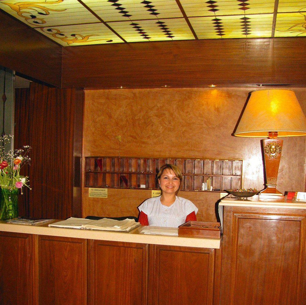 Nicola Hotel Athene Buitenkant foto